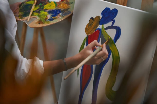 Claudia - Life Coach and Art Therapist